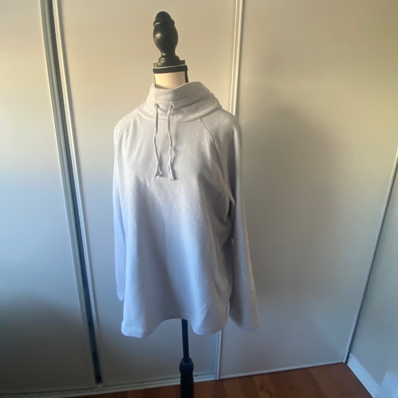 Soft fleece sweater - Picture 3 of 5